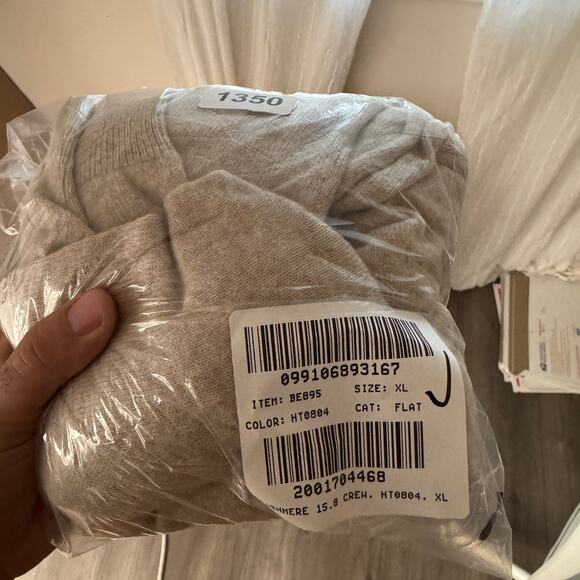 J.Crew Cashmere 15.8 Crewneck Sweater Mens XL Cream Soft Knit Pullover BE895 LS - Picture 9 of 9